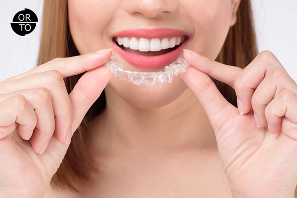 İzmir Invisalign Tedavisi